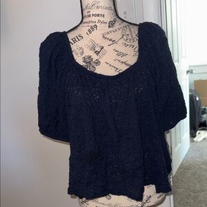 Women's Navy Puff-Sleeve Knit Top